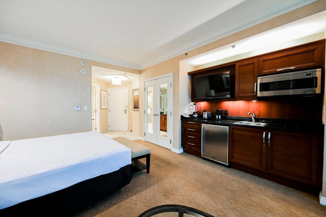 Stripviewsuites Penthouse Two-Bedroom Conjoined Suite Las Vegas Exterior photo